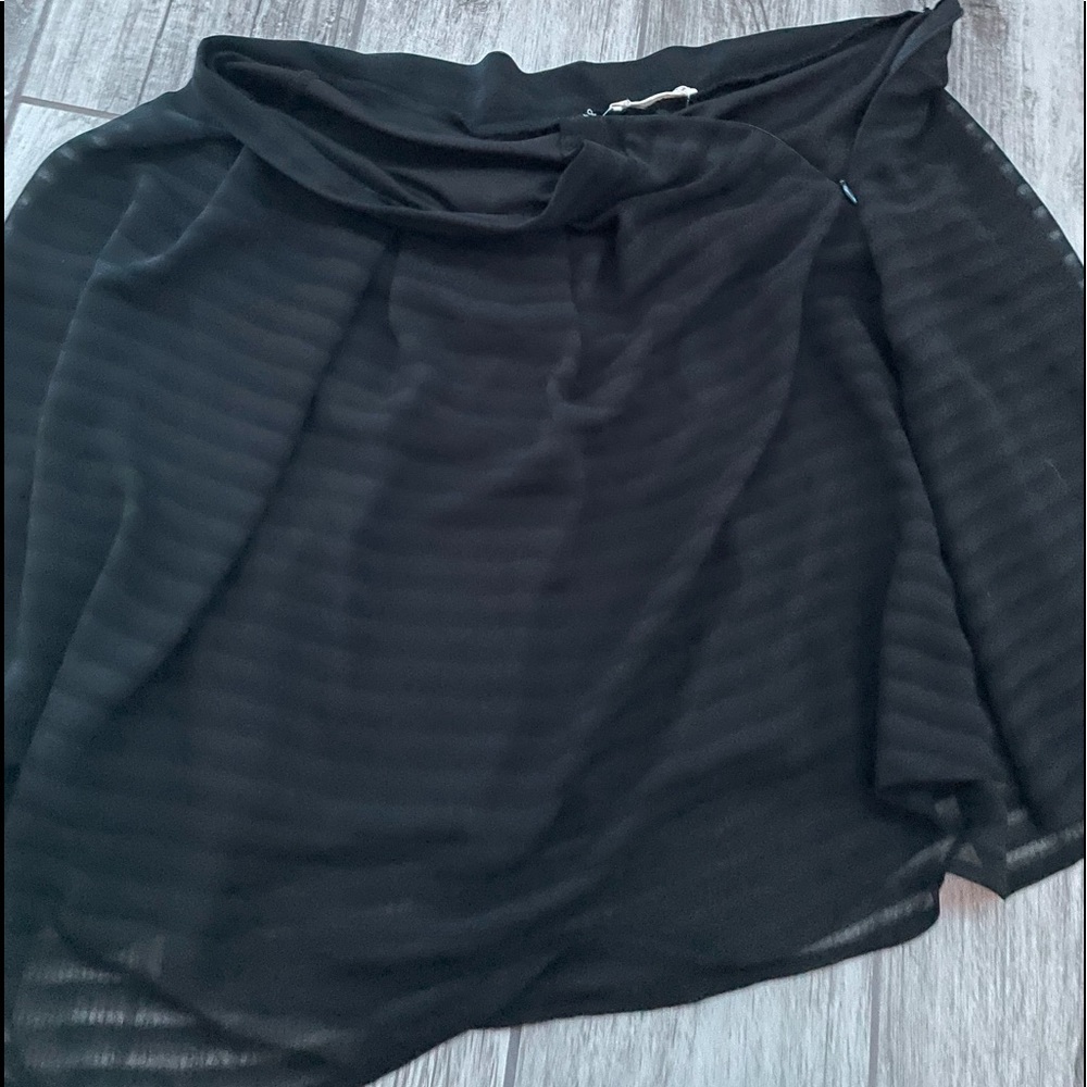 black skirt